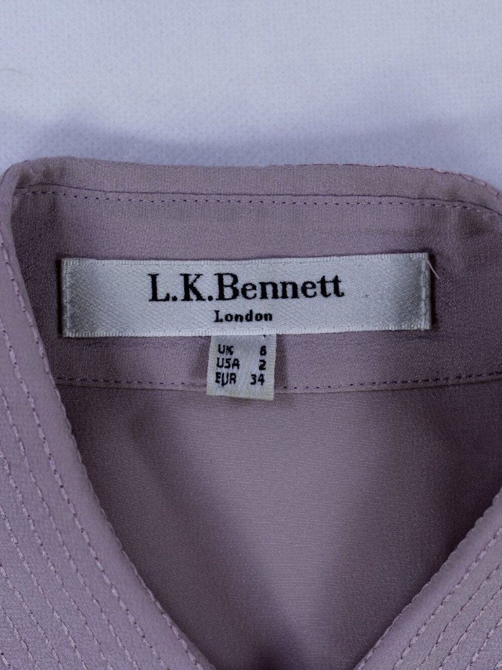 L.K. Bennett London Blouse - 100% Silk - Lilac - Flared Cuffs - Size XS - Picture 2 of 7